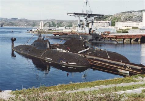 Гаджиево база подводных лодок северного флота