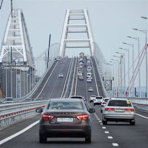 Досмотр на крымском мосту
