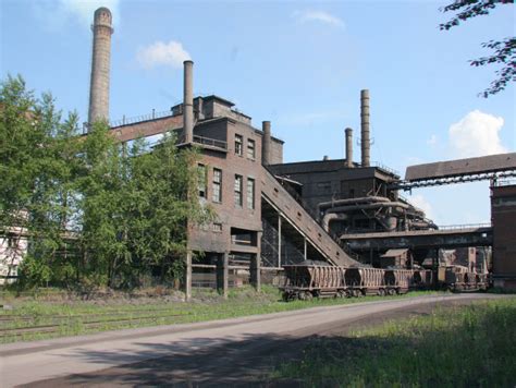 Надеждинский металлургический завод серов