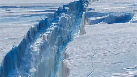 Стена в антарктиде