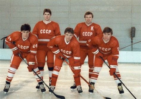 Тарасов тренер сборной ссср по хоккею