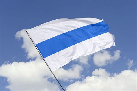 Флаг белый голубой белый